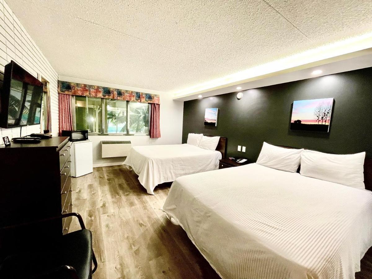 Travelodge By Wyndham Winnipeg Airport Exterior foto